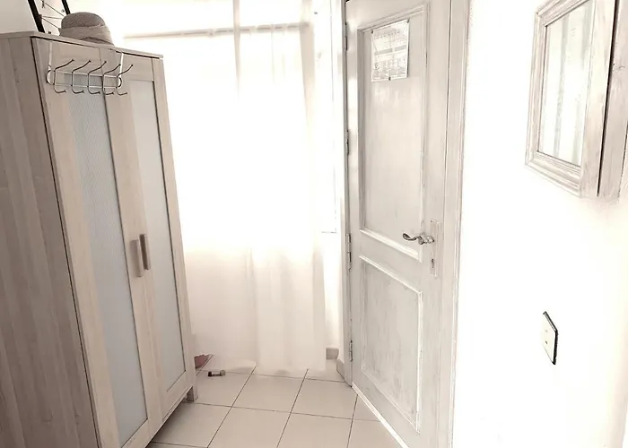 Apartment Ocean Breeze And Seaview